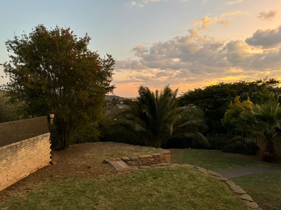 4 Bedroom Property for Sale in Pentagon Park Free State